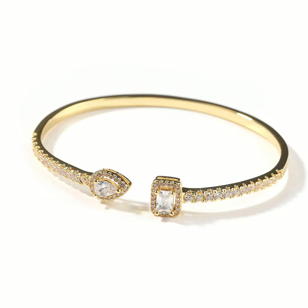 Dreamy Bangle