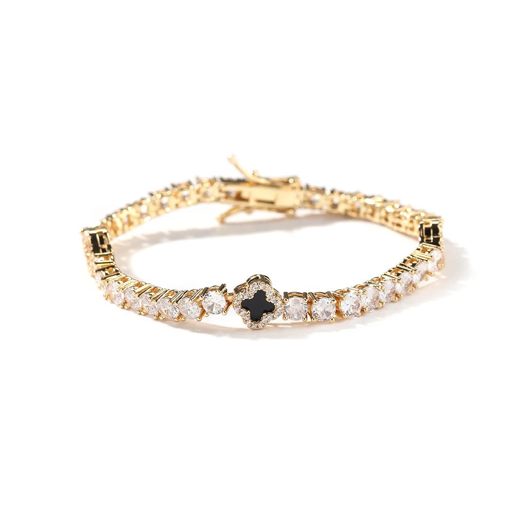 Klover Kleef Bracelet